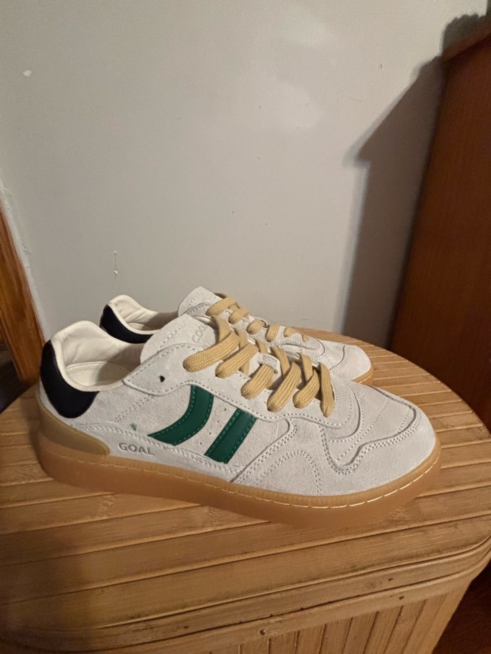 *NWOT* Coolway Women's Suede Sneaker in Off-White with Green Stripes. Size: 9